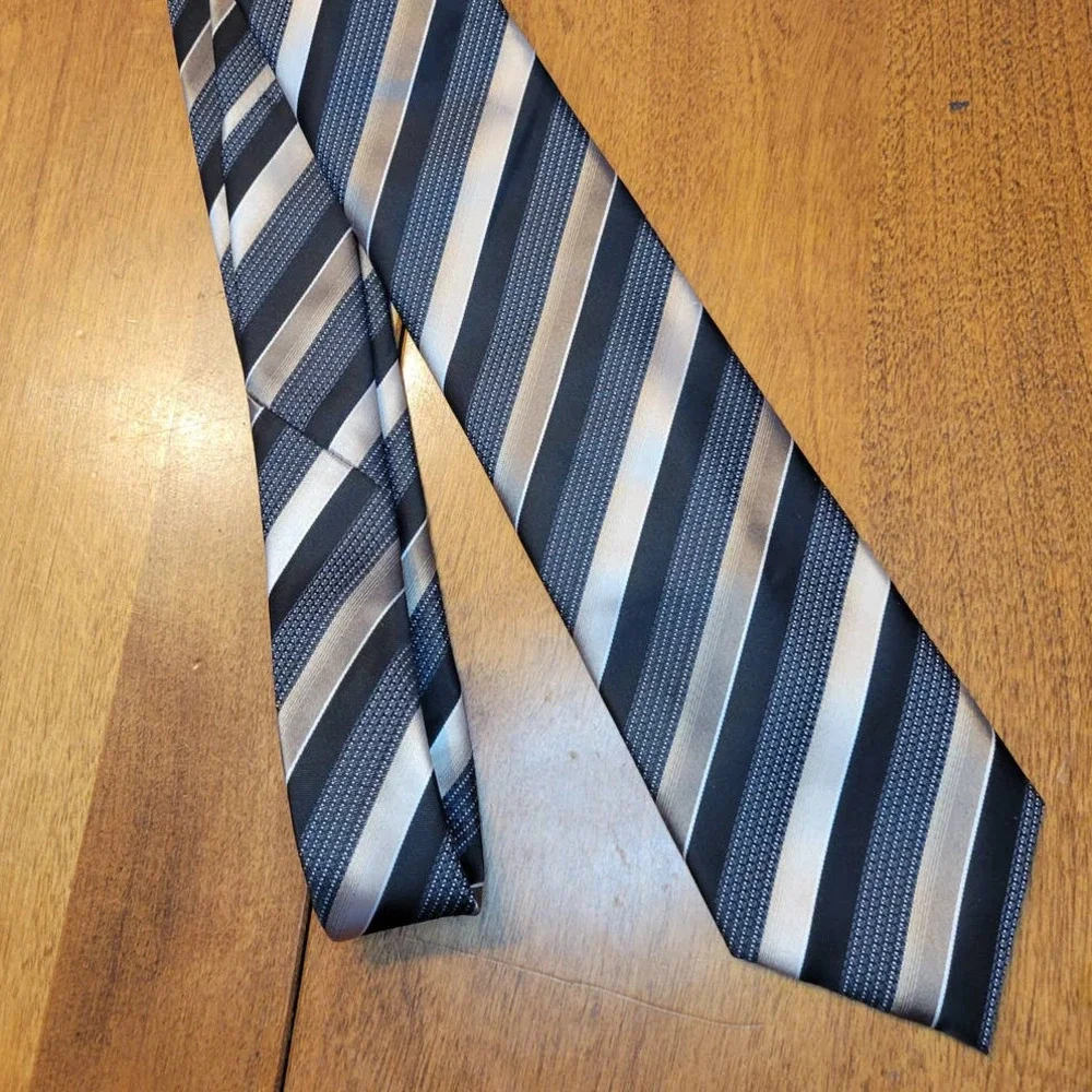 Sean John Black, Taupe Stripe Tie